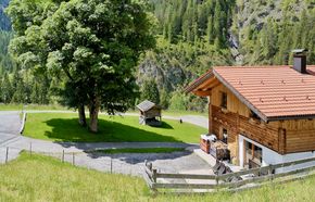 Aussenansicht Hütte